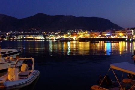 Hersonissos nocą Kreta